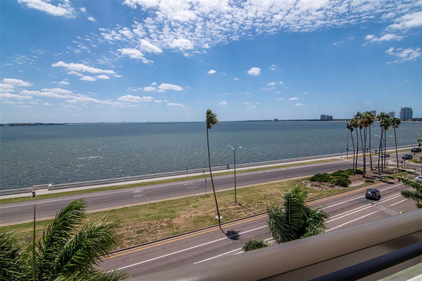 Listing photo id 86 for 2103 Bayshore Boulevard 602