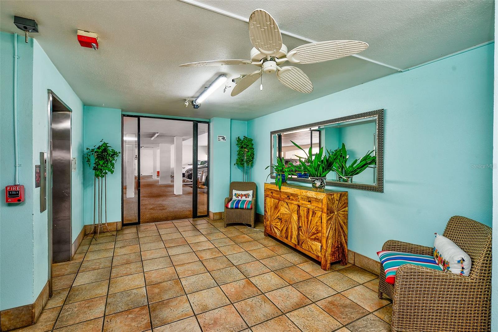 Listing photo id 34 for 131 Bluff View Drive 401