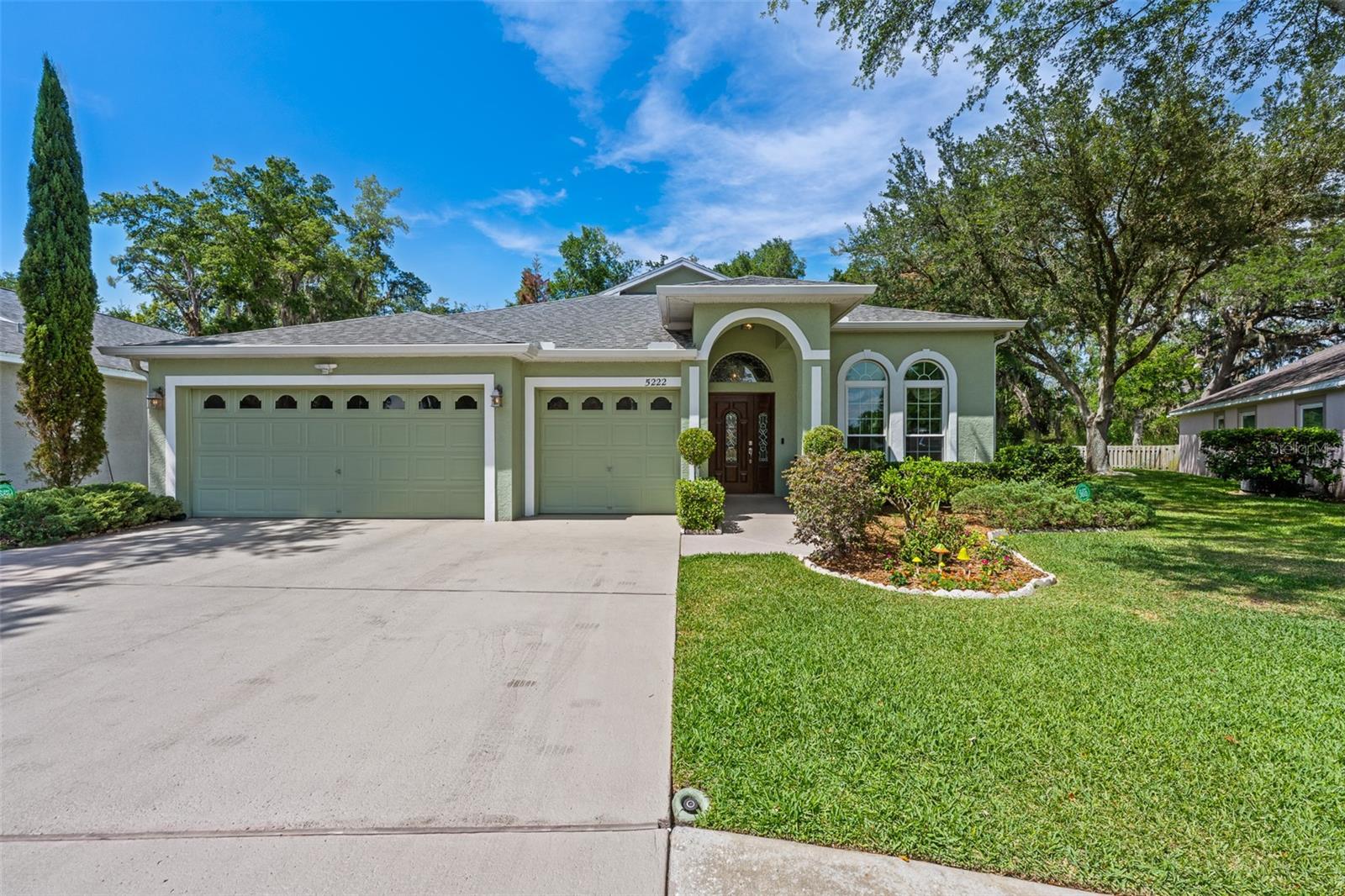 Details for 5222 New Brittany Lane, ZEPHYRHILLS, FL 33541