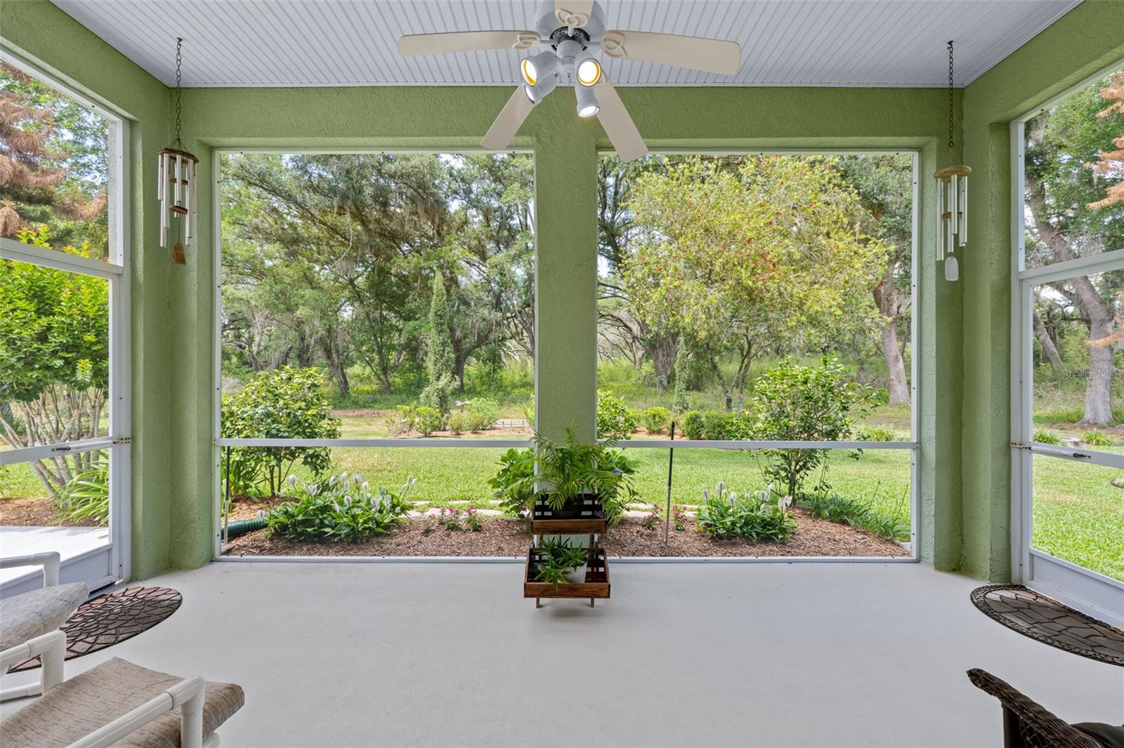 Listing photo id 31 for 5222 New Brittany Lane