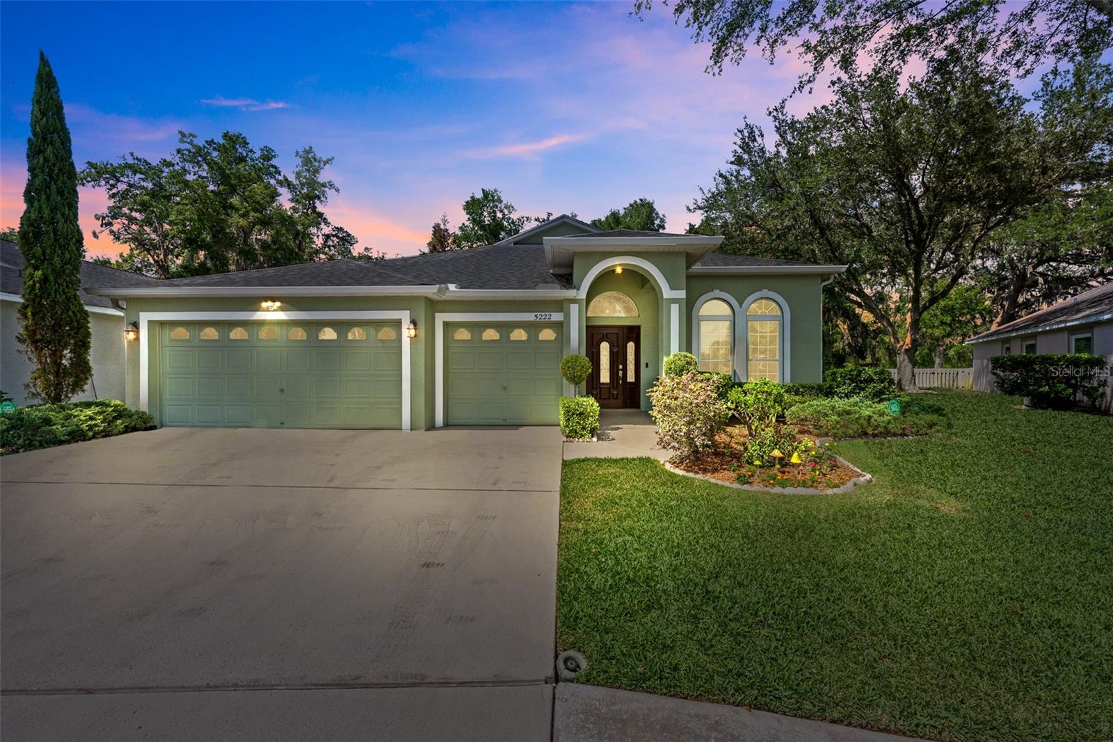 Listing photo id 53 for 5222 New Brittany Lane