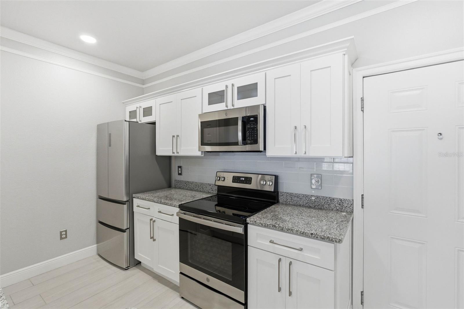 Image 12 of 60 For 4333 Bayside Village Drive 102