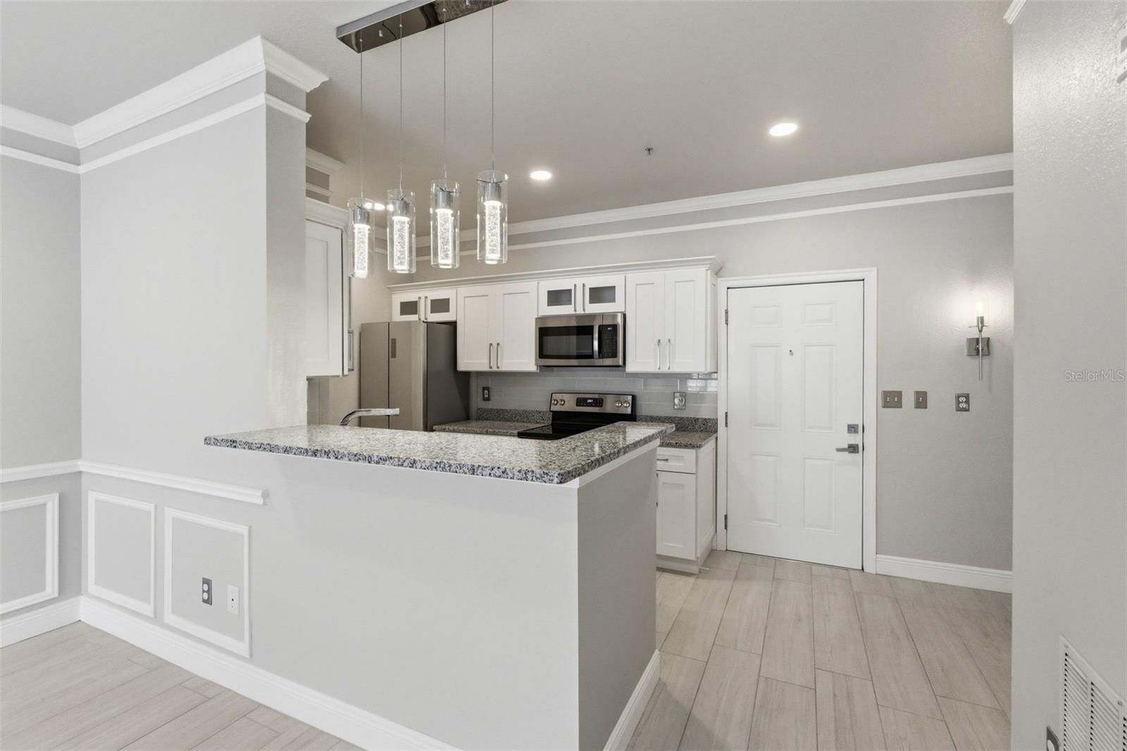 Image 14 of 60 For 4333 Bayside Village Drive 102