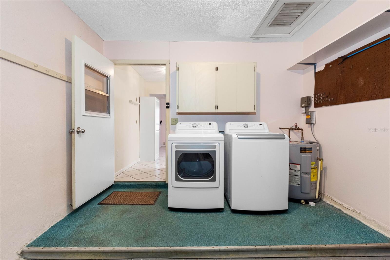 Image 26 of 42 For 12200 Vonn Road 6b