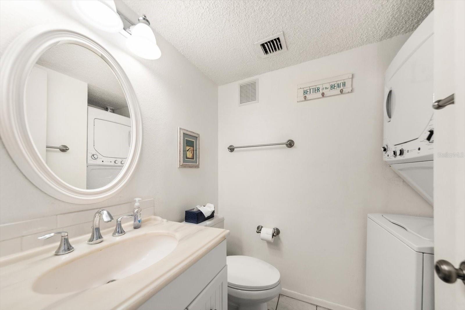 Image 16 of 30 For 179 Medallion Boulevard H