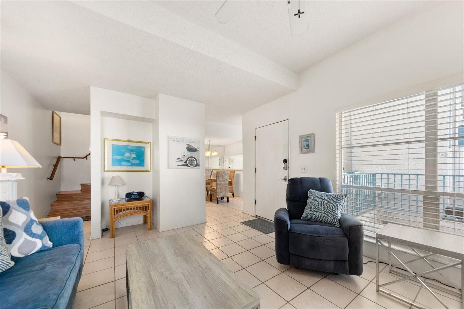 Image 5 of 30 For 179 Medallion Boulevard H