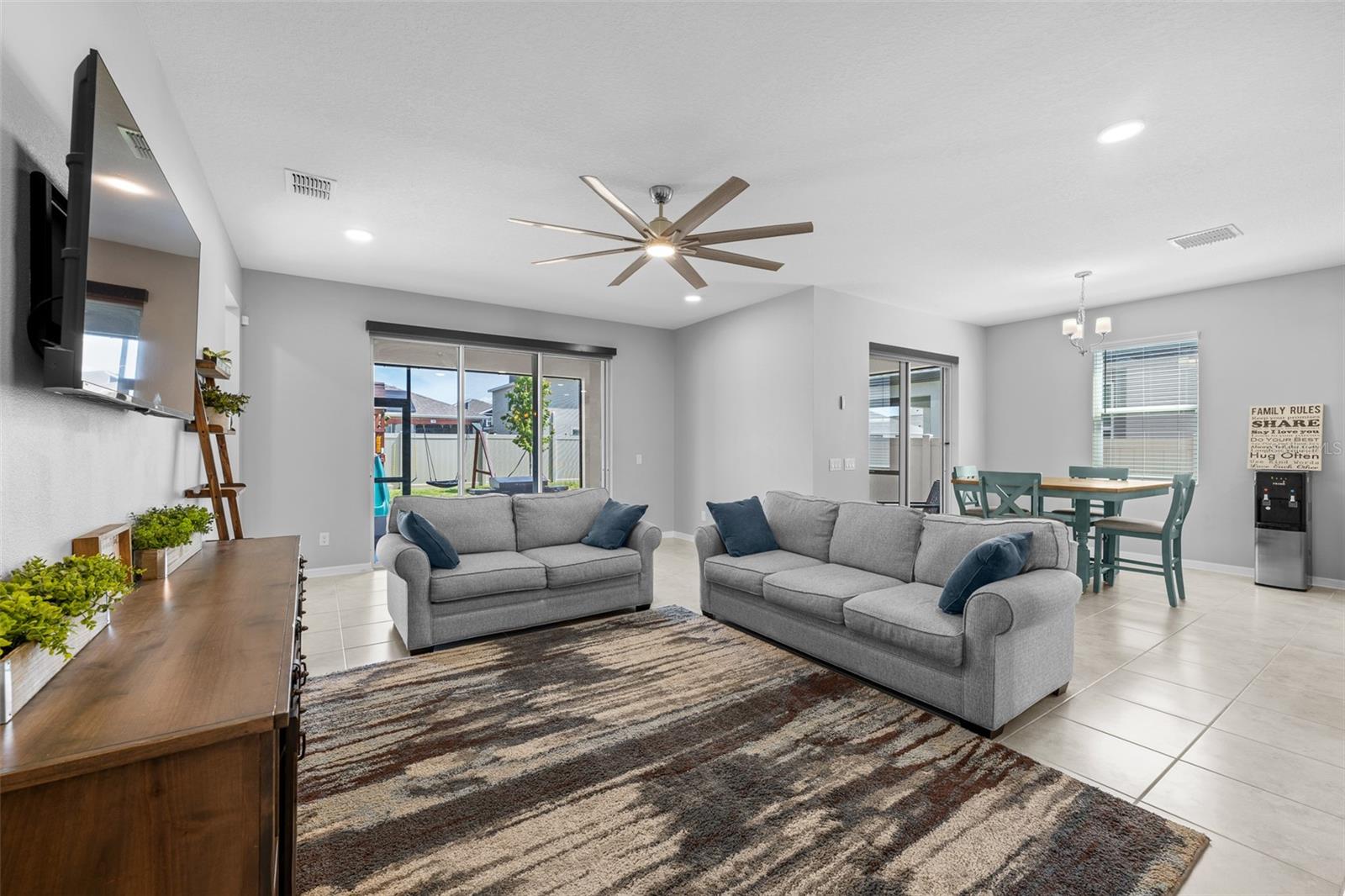Image 15 of 55 For 31823 Sapna Chime Drive