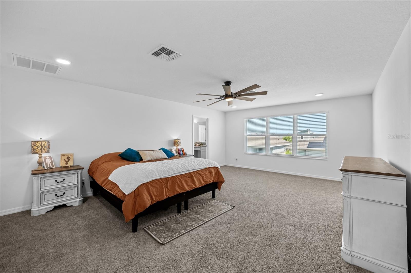 Image 29 of 55 For 31823 Sapna Chime Drive