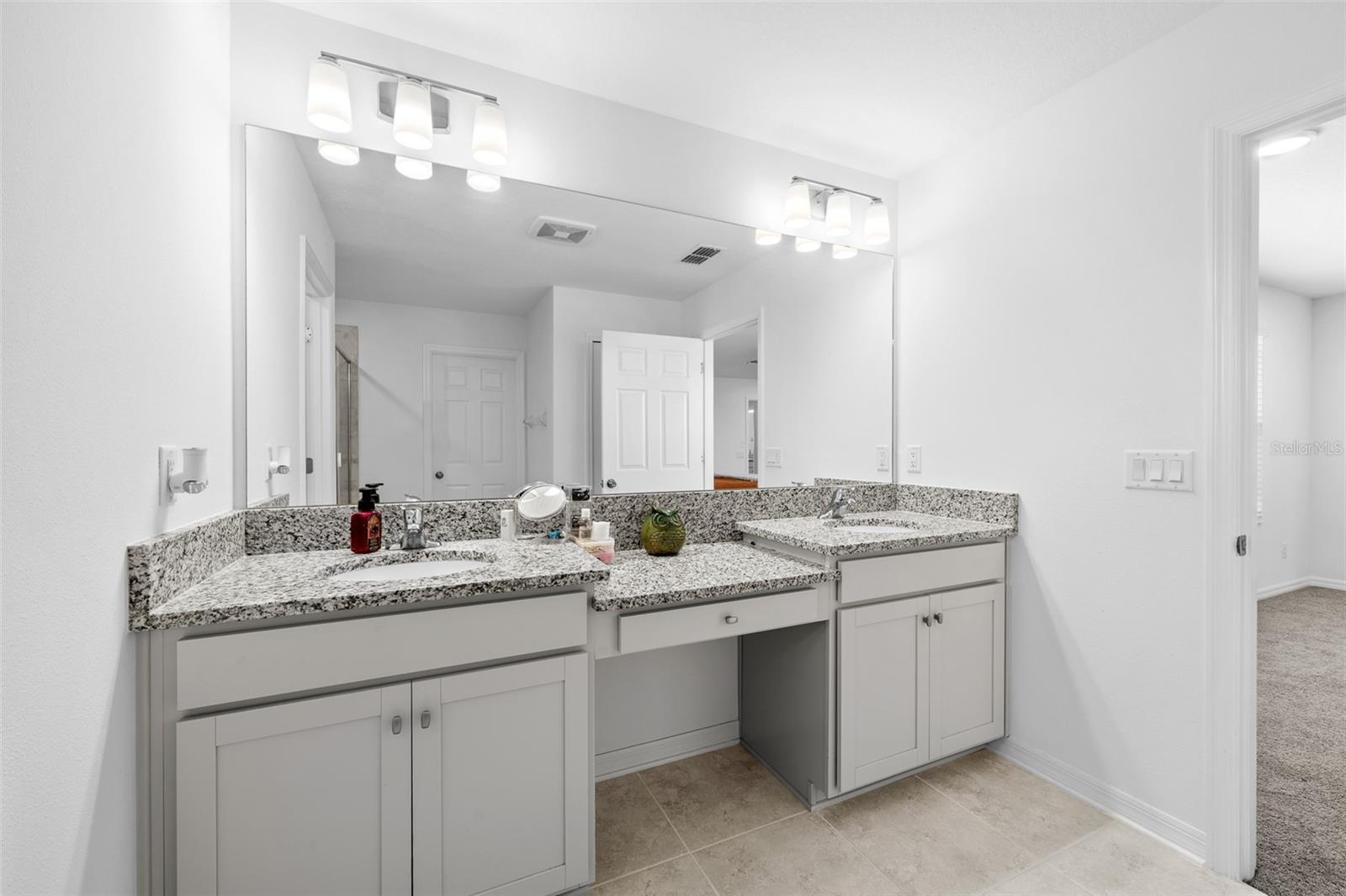 Image 32 of 55 For 31823 Sapna Chime Drive