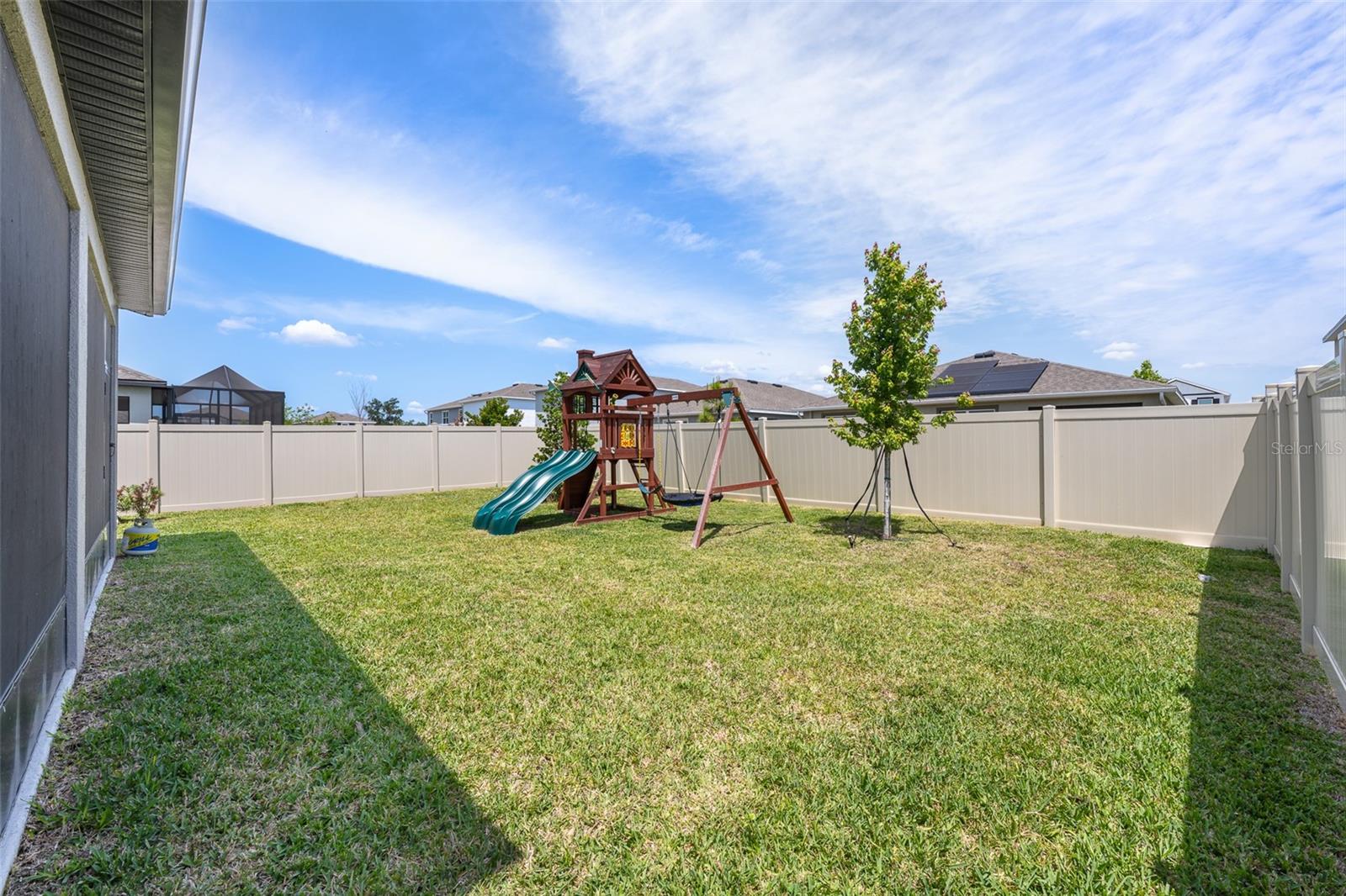 Image 44 of 55 For 31823 Sapna Chime Drive