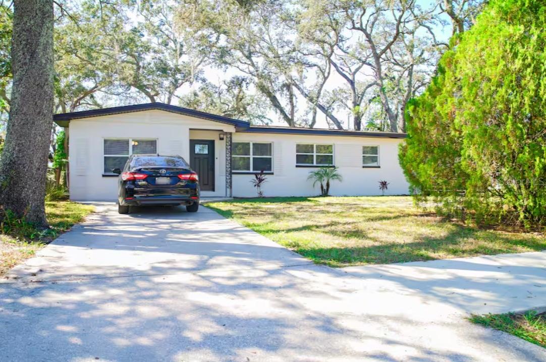 Details for 10420 22nd Street, TAMPA, FL 33612