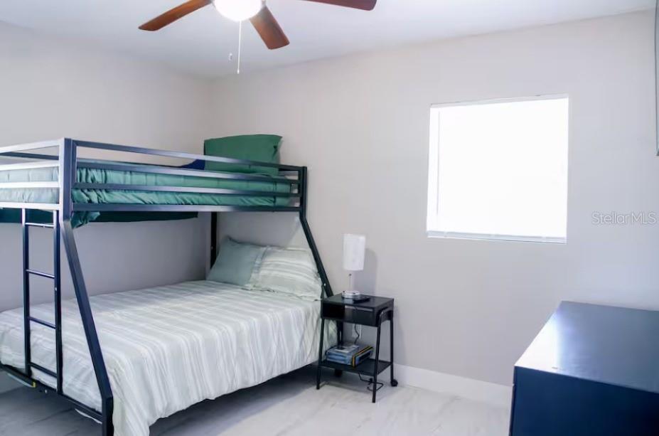 Image 21 of 23 For 10420 22nd Street