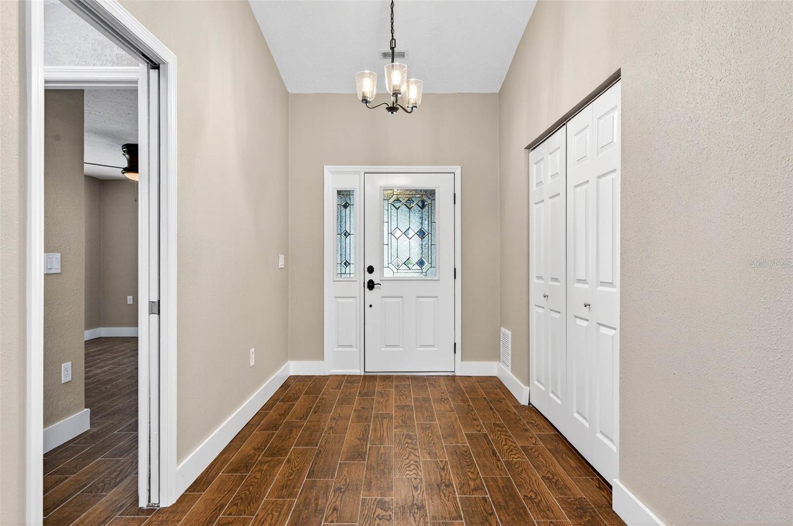 Image 4 of 48 For 6535 Brentwood Drive