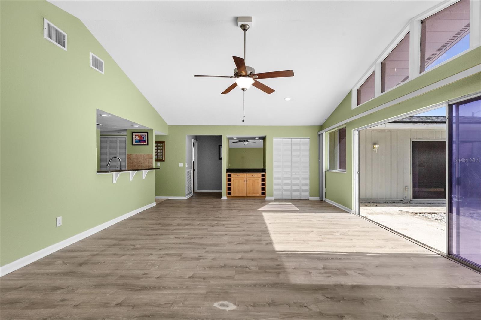 Image 17 of 67 For 7775 132nd Way