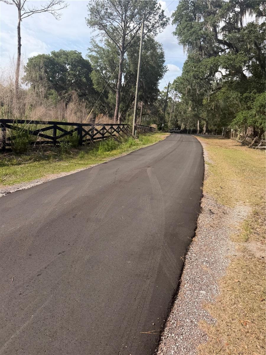 Image 7 of 19 For 000 Palomino Lakes Dr
