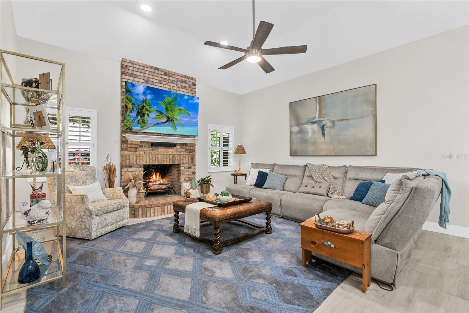 Image 19 of 57 For 8806 Crosswood Court