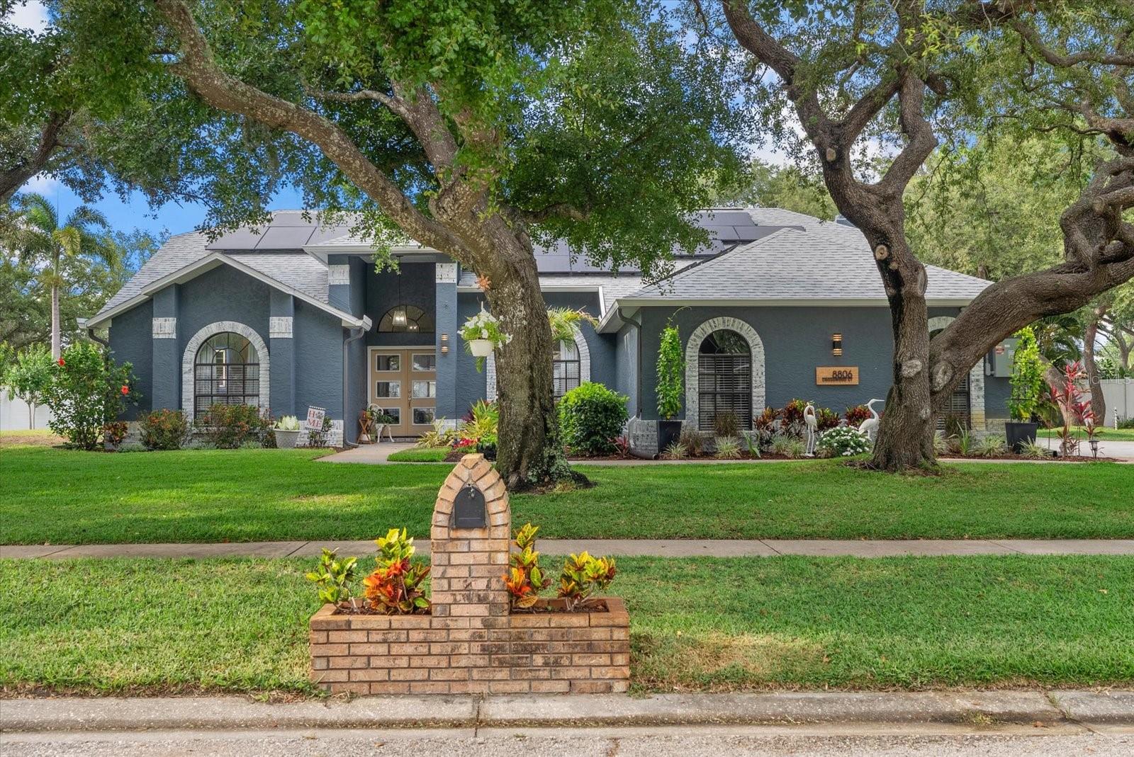 Image 4 of 57 For 8806 Crosswood Court
