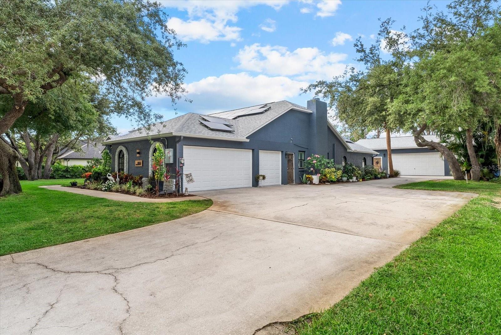 Image 49 of 57 For 8806 Crosswood Court