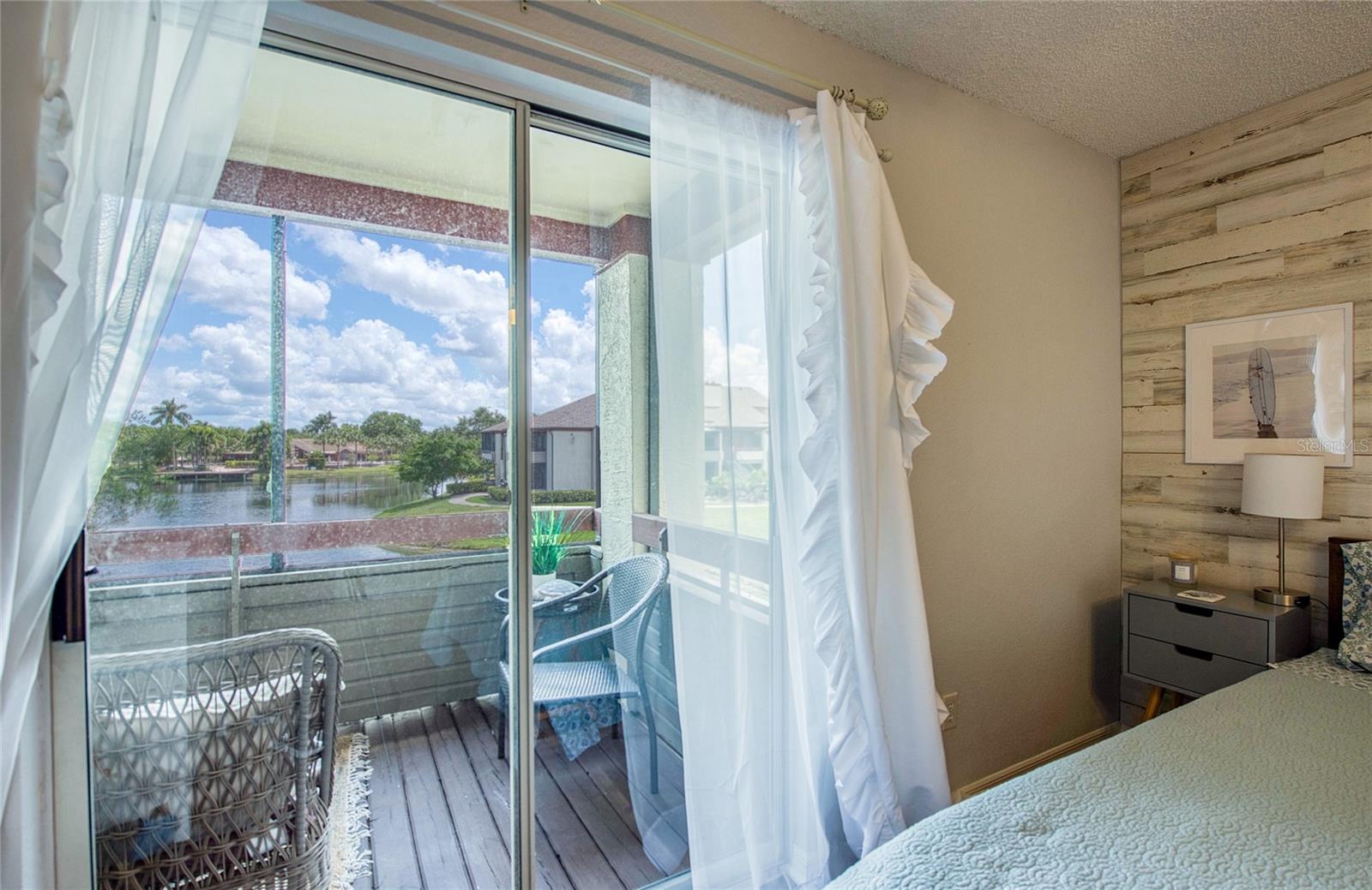 Image 16 of 34 For 10263 Gandy Boulevard N 2110