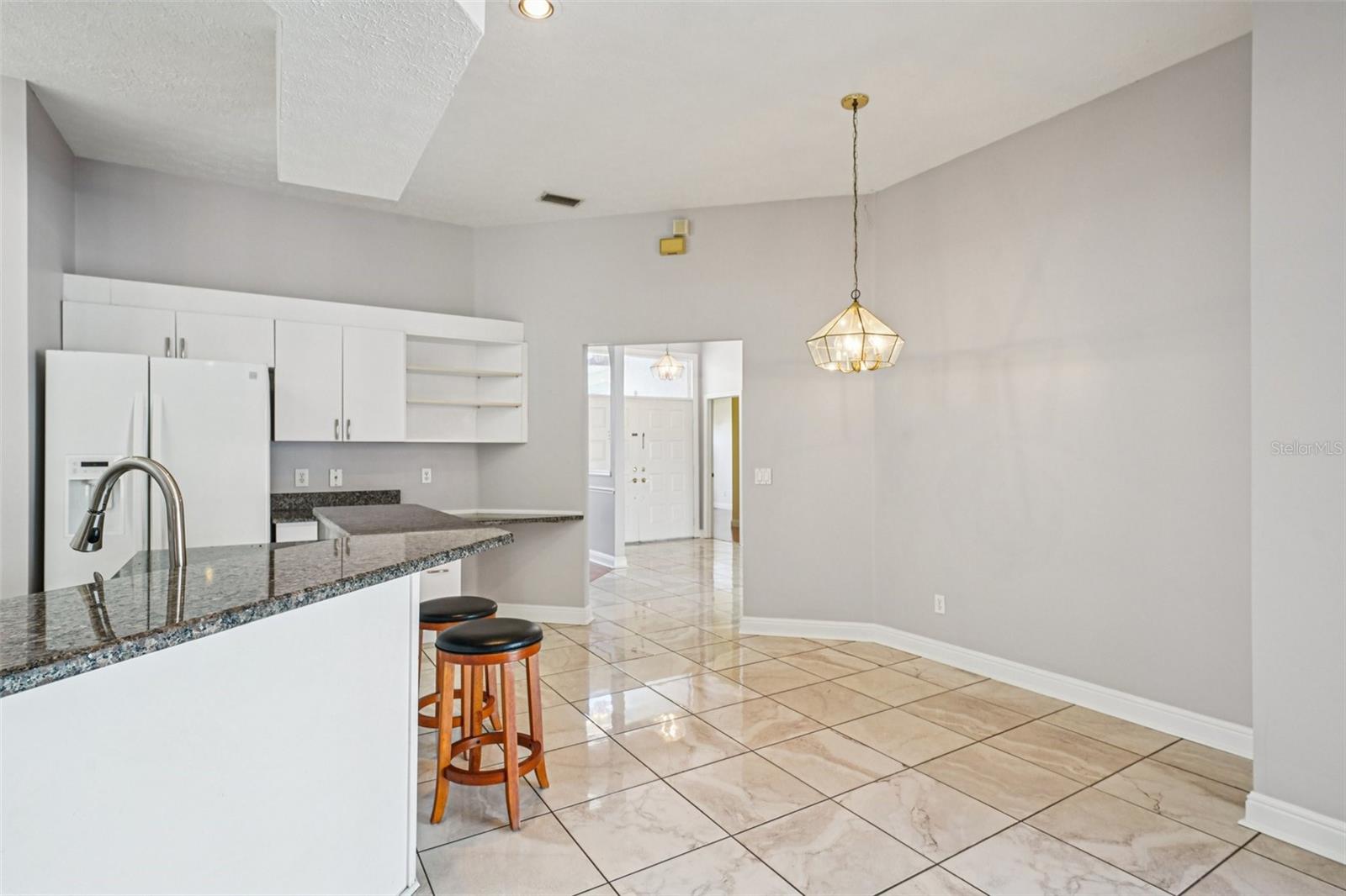 Image 21 of 96 For 918 Academy Drive
