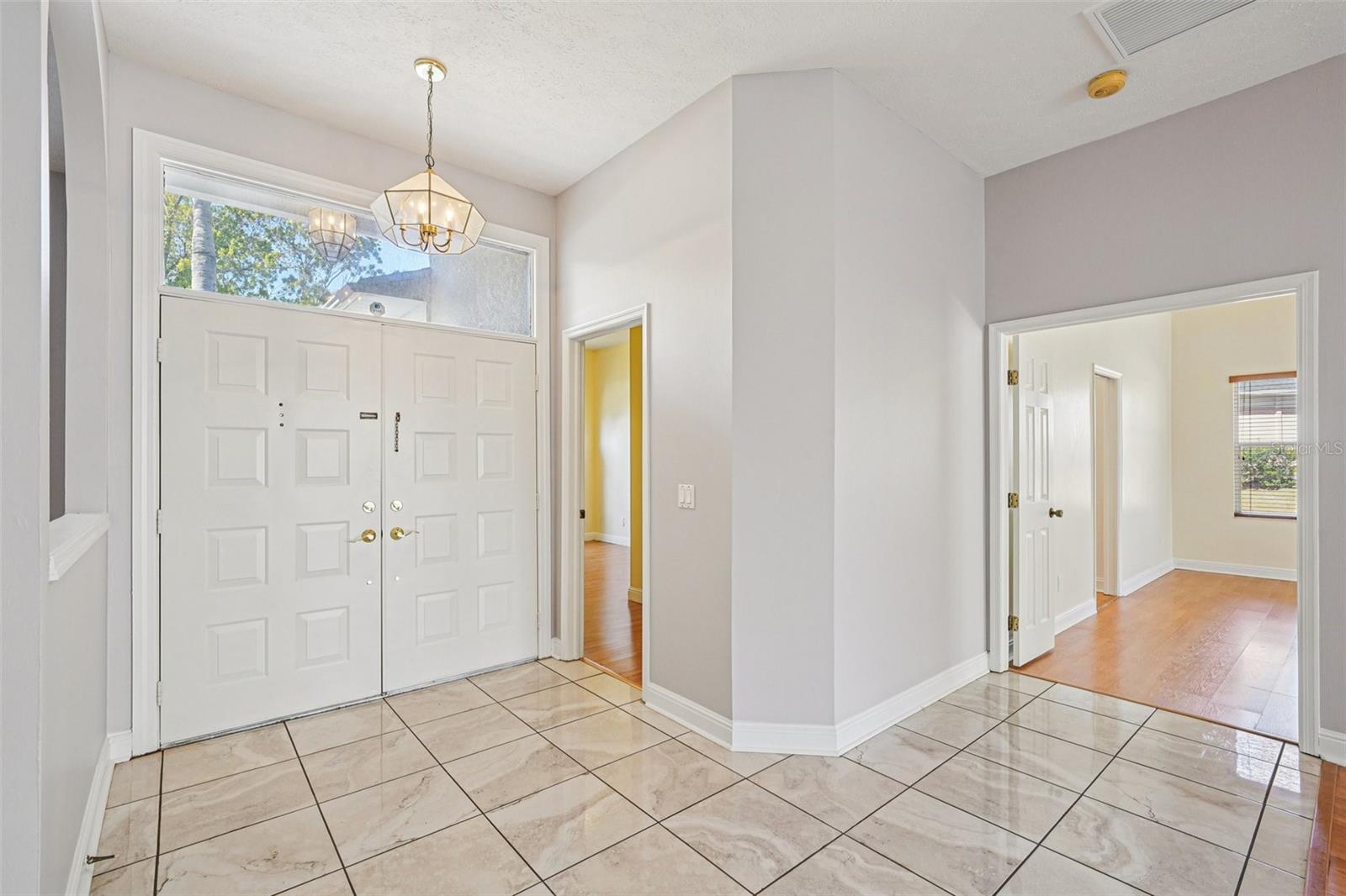Image 5 of 96 For 918 Academy Drive