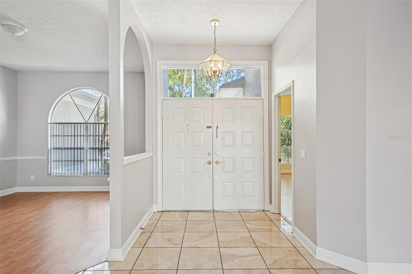 Image 6 of 96 For 918 Academy Drive