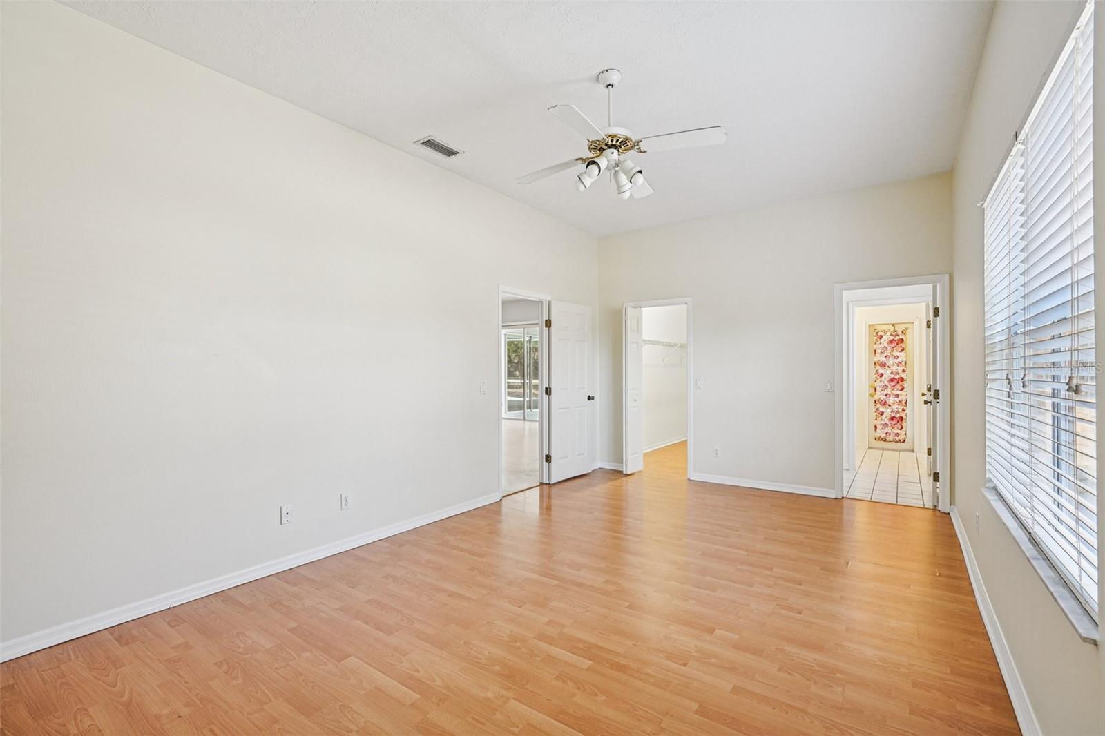 Image 64 of 96 For 918 Academy Drive