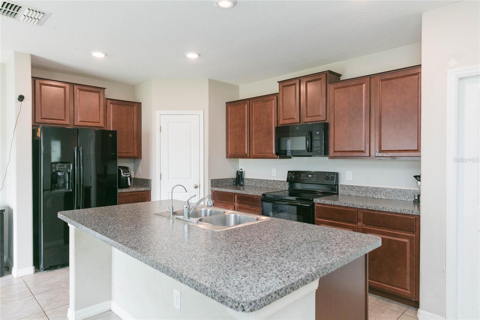 Image 4 of 40 For 10257 Carloway Hills Drive