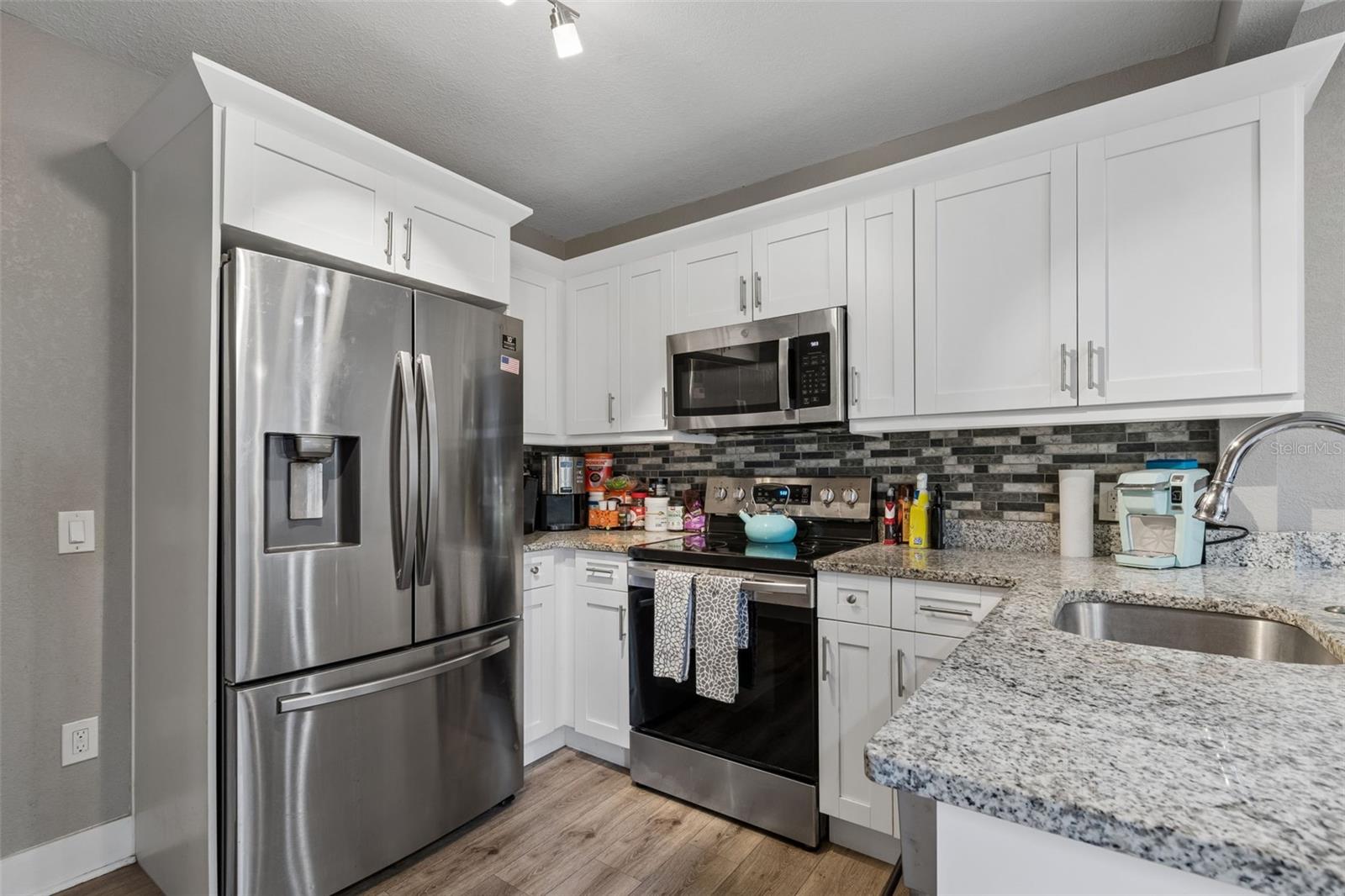 Image 12 of 37 For 535 11th Avenue N