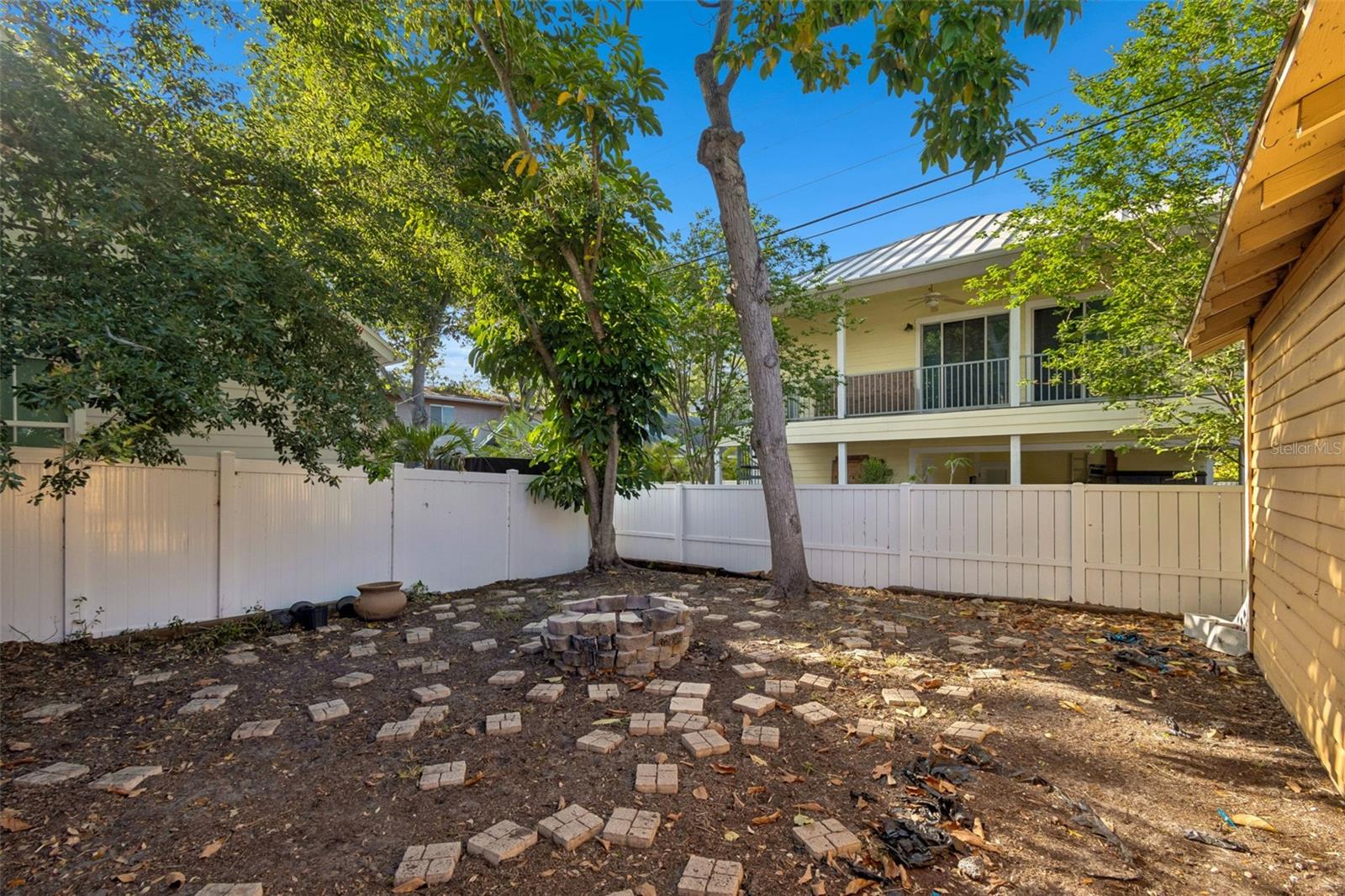Image 26 of 37 For 535 11th Avenue N