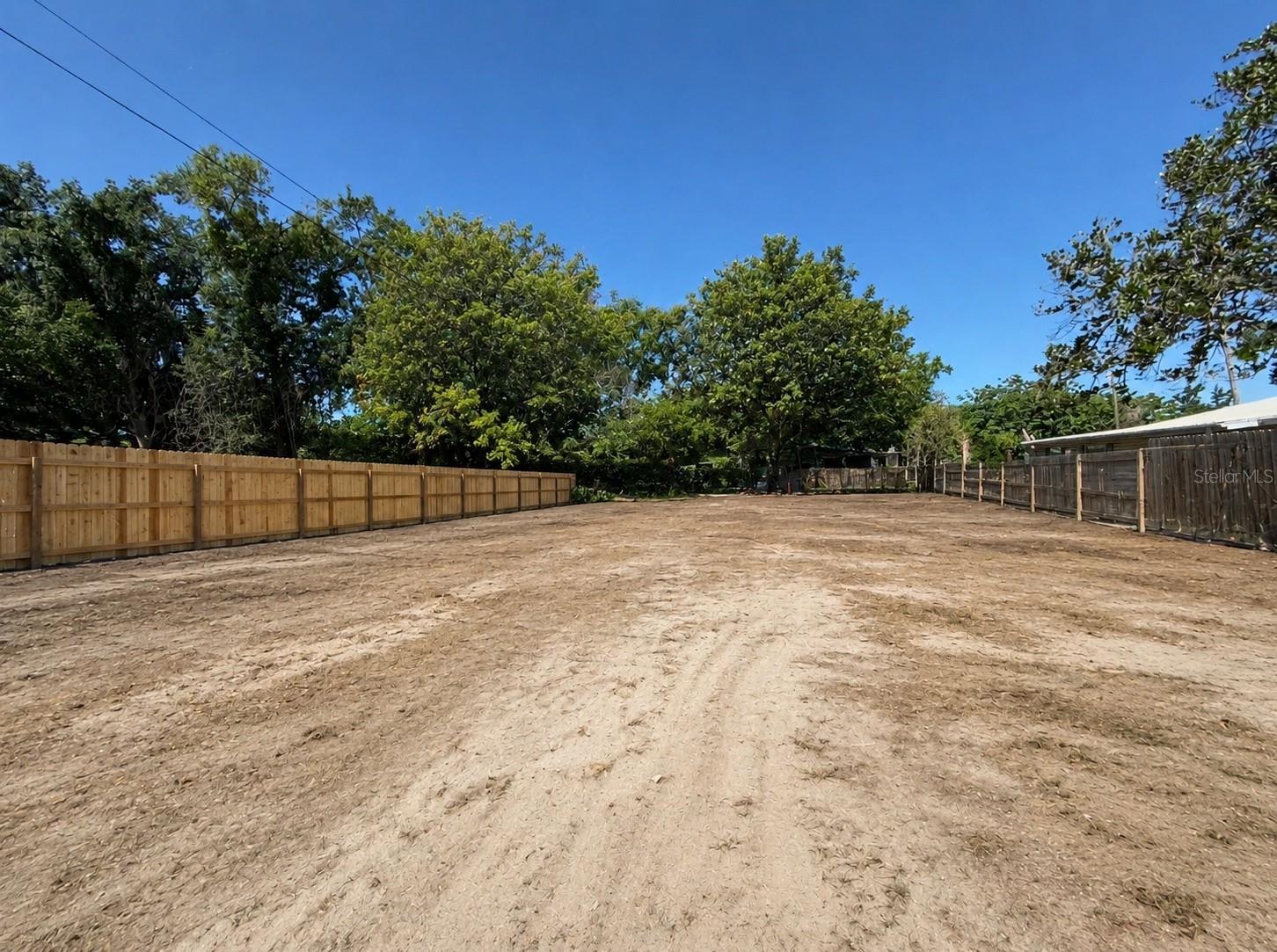 Details for 1214 Tedrow Road, LAKELAND, FL 33805