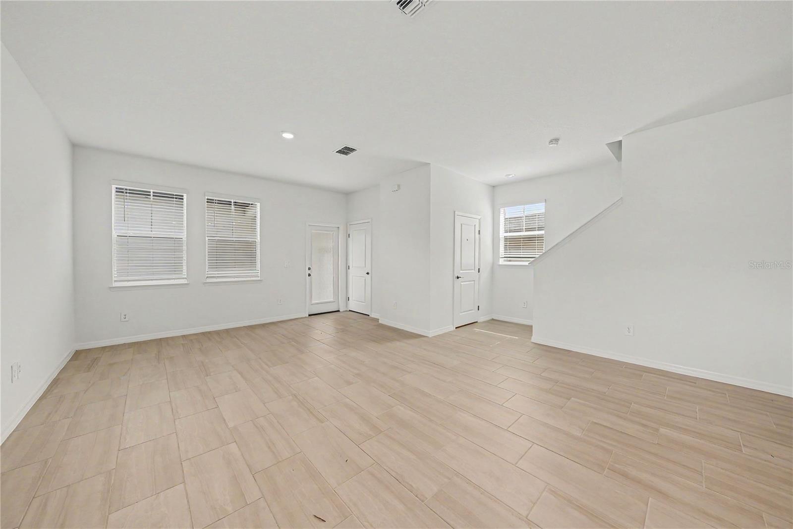 Image 4 of 25 For 10757 El Radabob Way