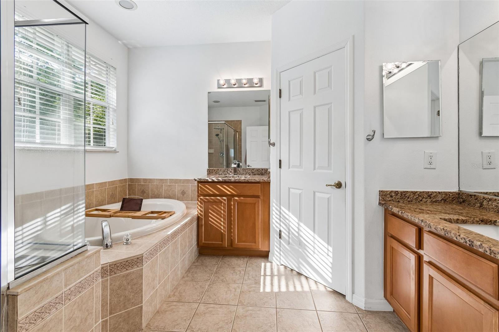 Image 26 of 85 For 14413 Mirabelle Vista Circle