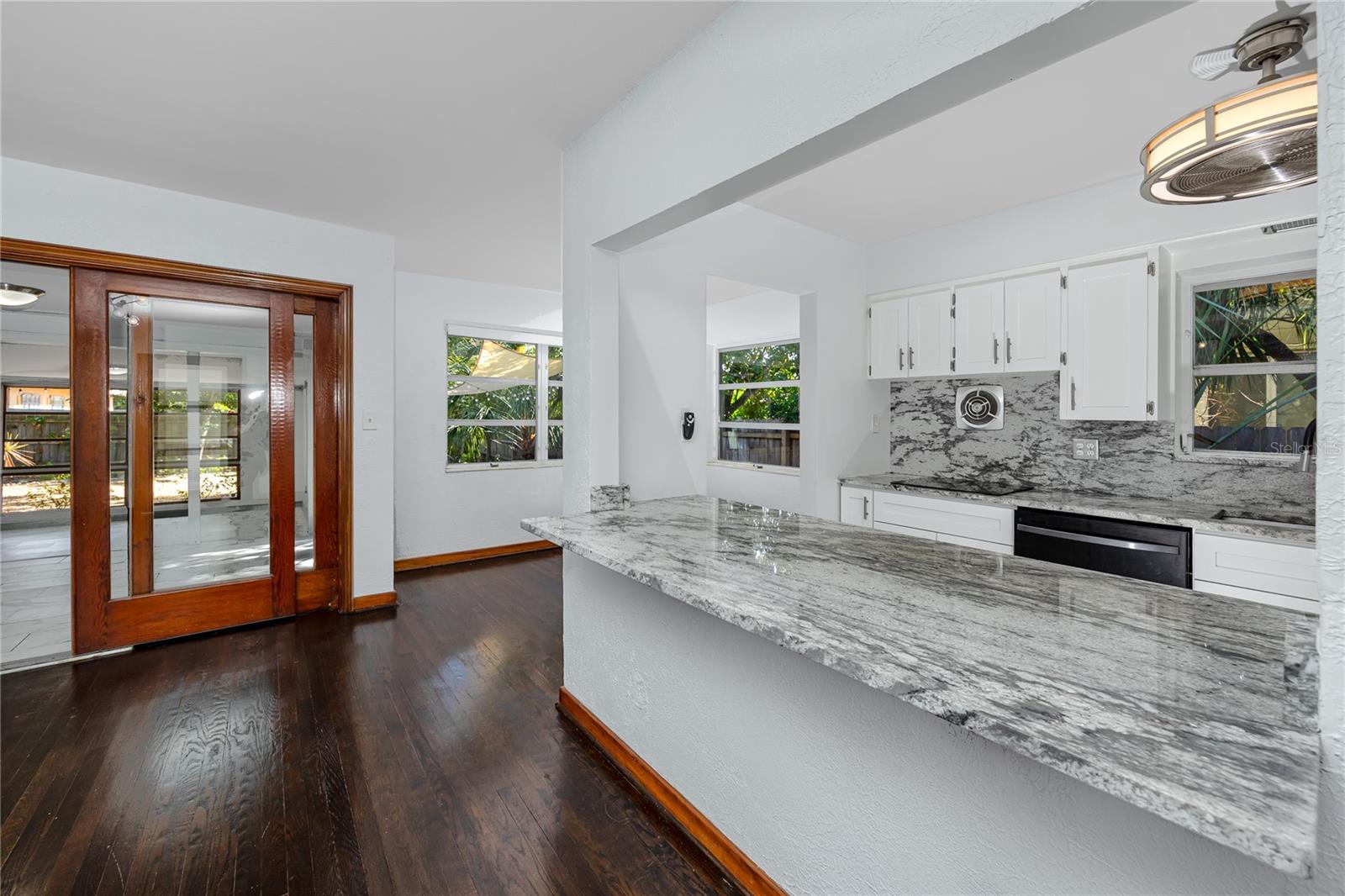 Image 7 of 50 For 630 Jasmine Way S