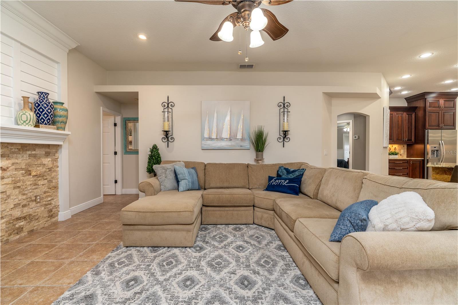 Image 25 of 81 For 3829 Spruce Pine Drive