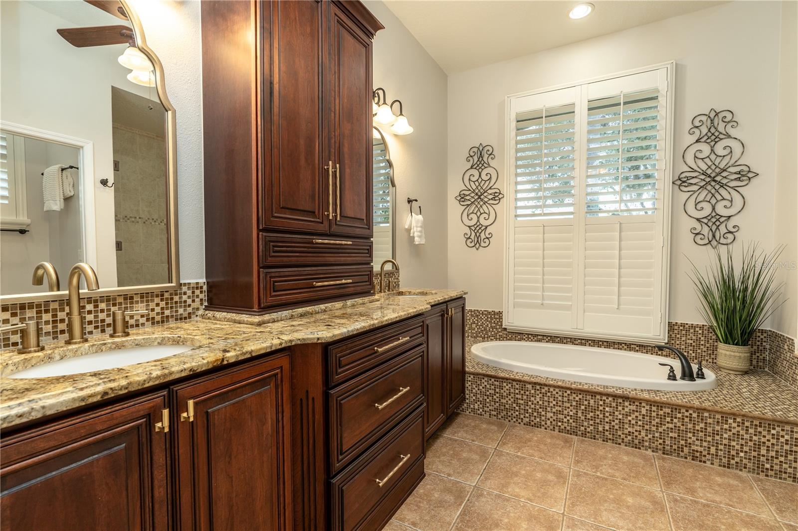 Image 38 of 81 For 3829 Spruce Pine Drive
