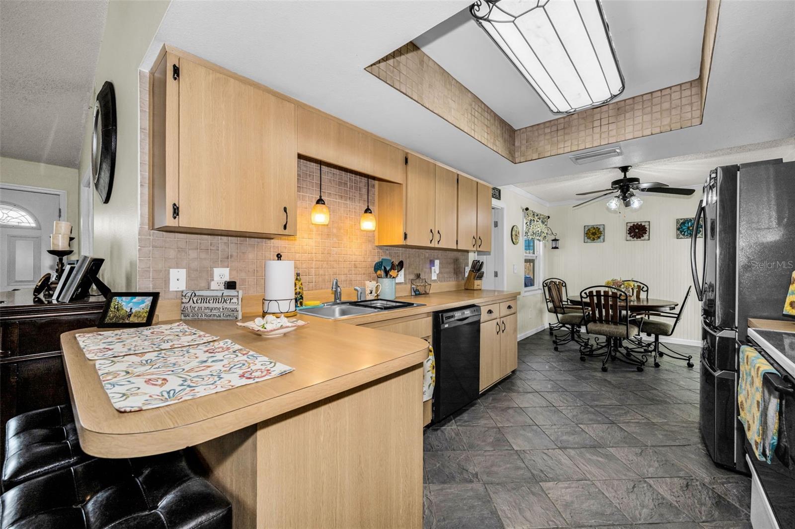 Image 14 of 41 For 2907 Whispering Drive N