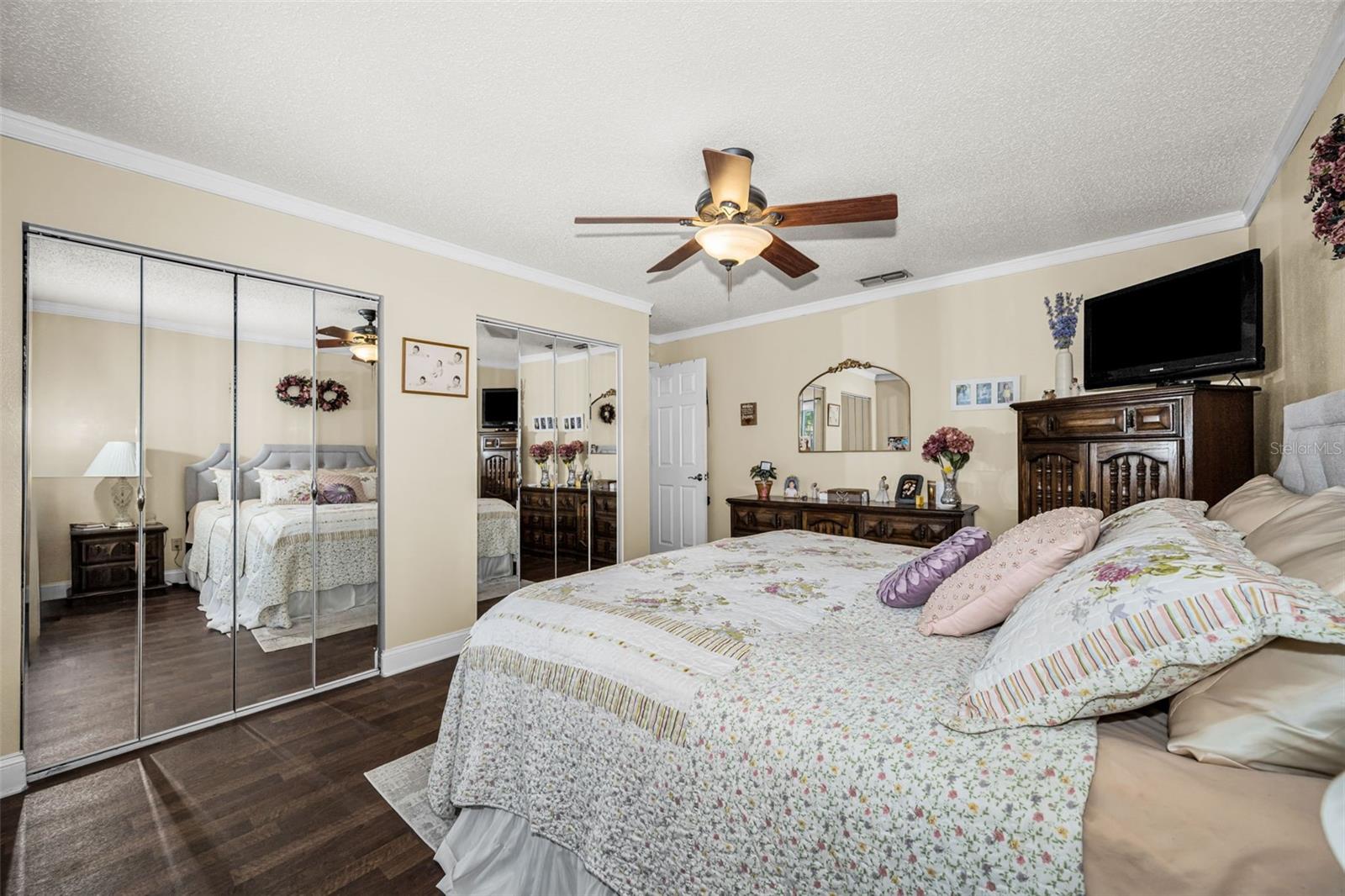 Image 28 of 41 For 2907 Whispering Drive N