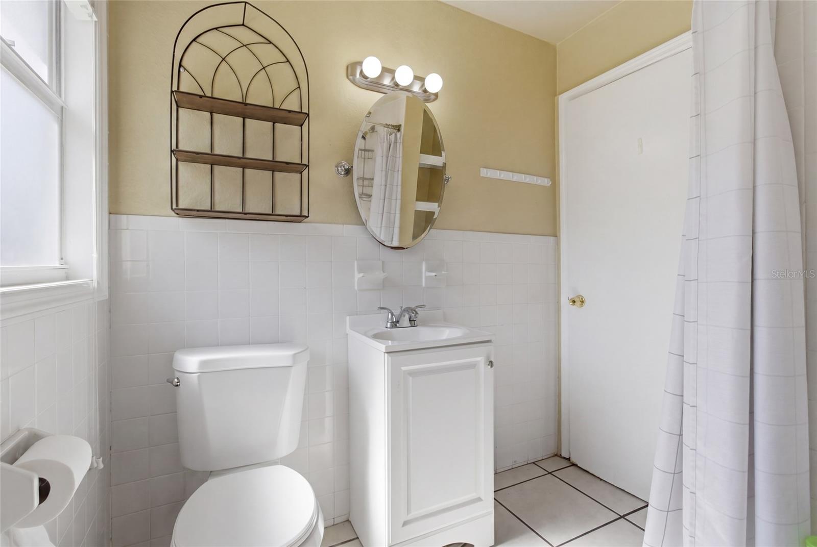 Image 16 of 20 For 6712 Gabrielle Street