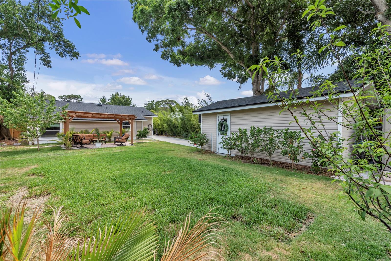 Image 23 of 28 For 735 40th Avenue N