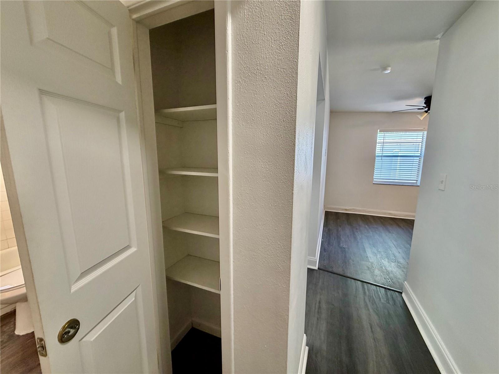 Image 12 of 23 For 650 Newton Avenue S