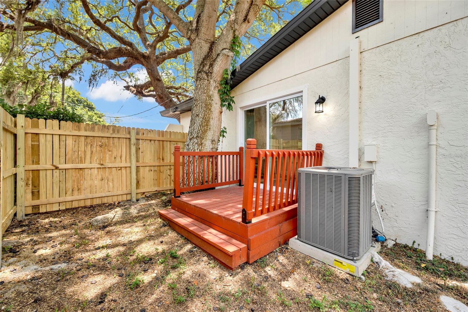 Image 22 of 31 For 429 Oakwood Street