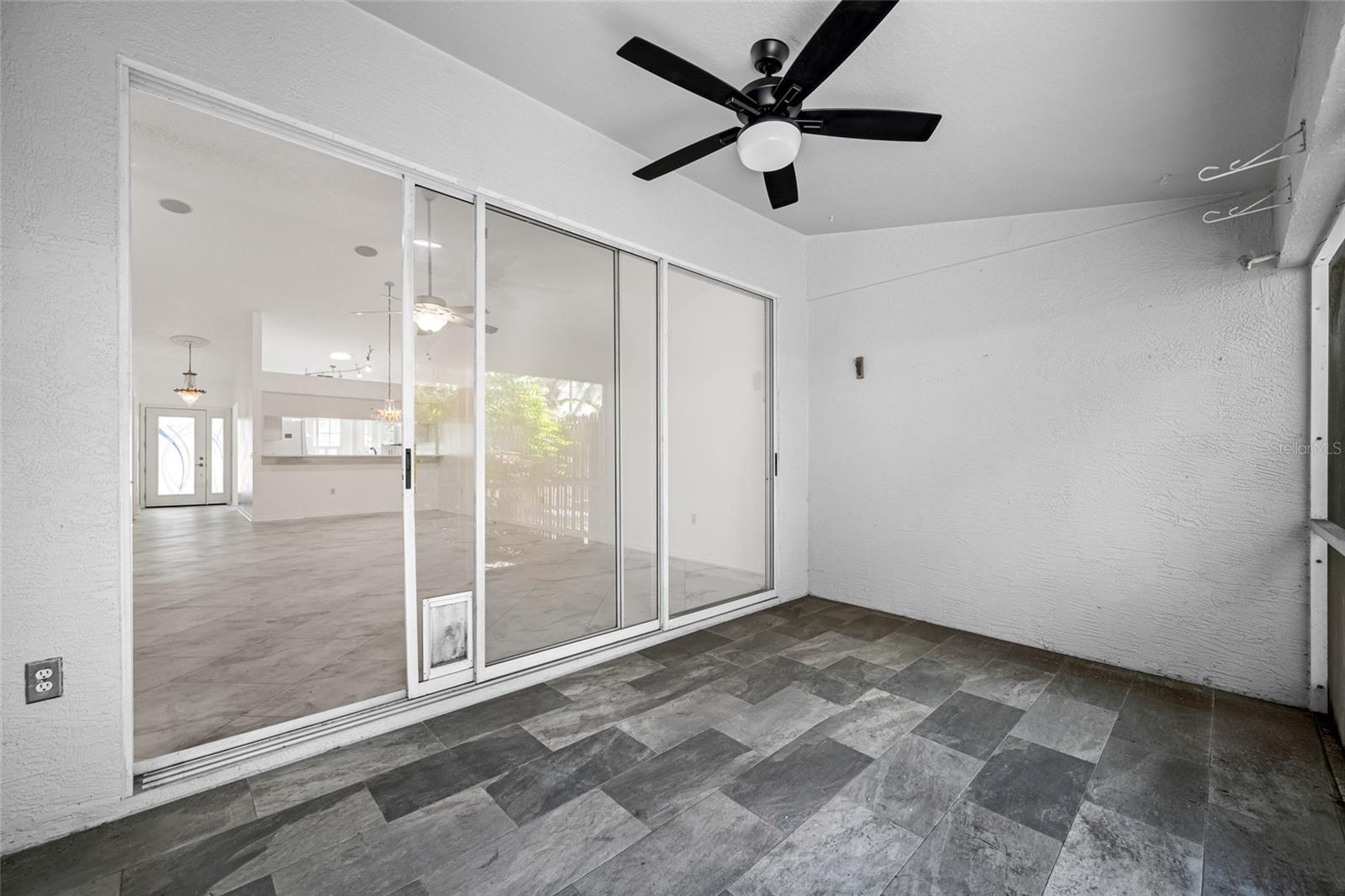 Image 43 of 58 For 2565 Estancia Boulevard