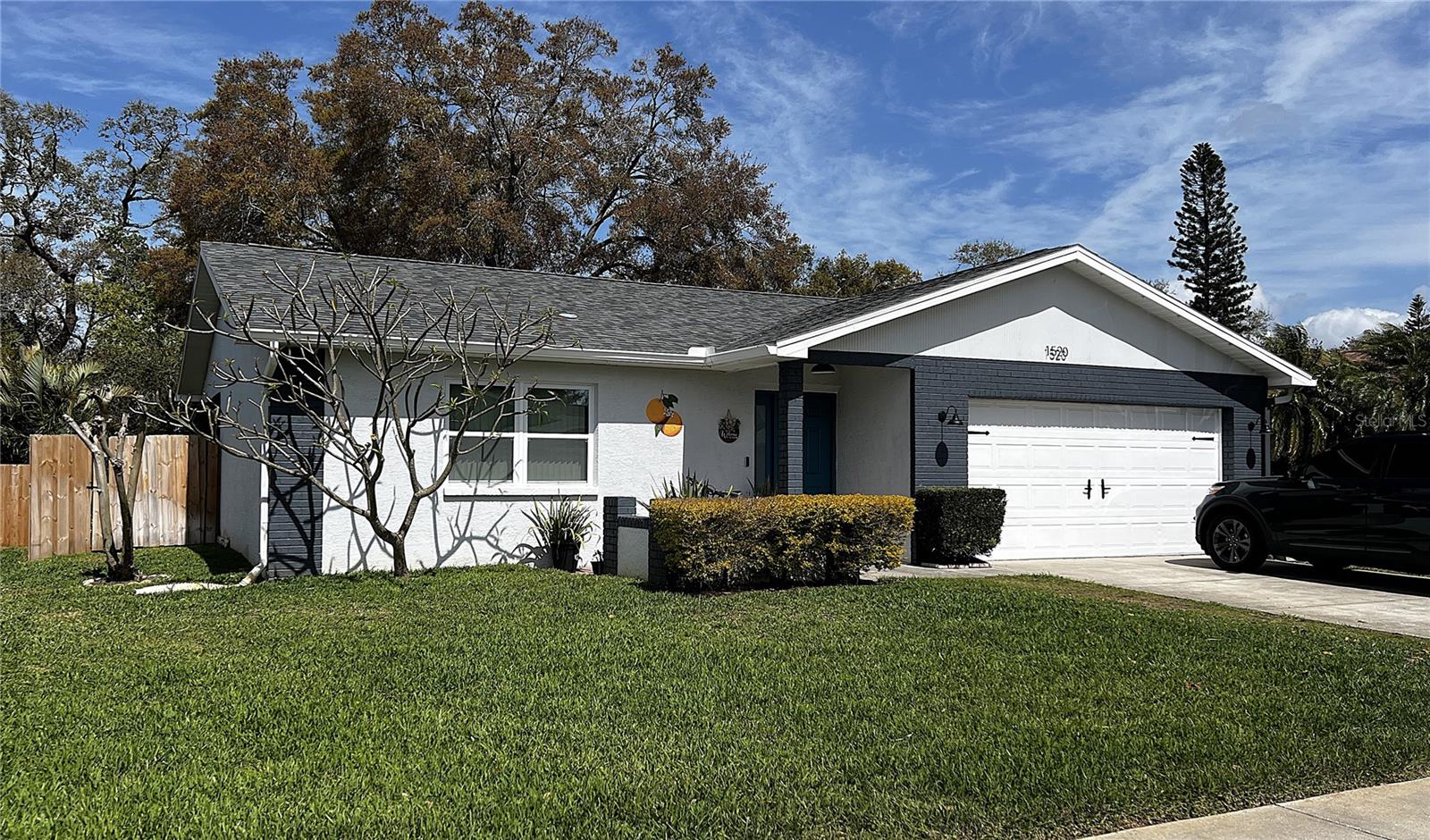 Details for 1520 Coastal Place, DUNEDIN, FL 34698