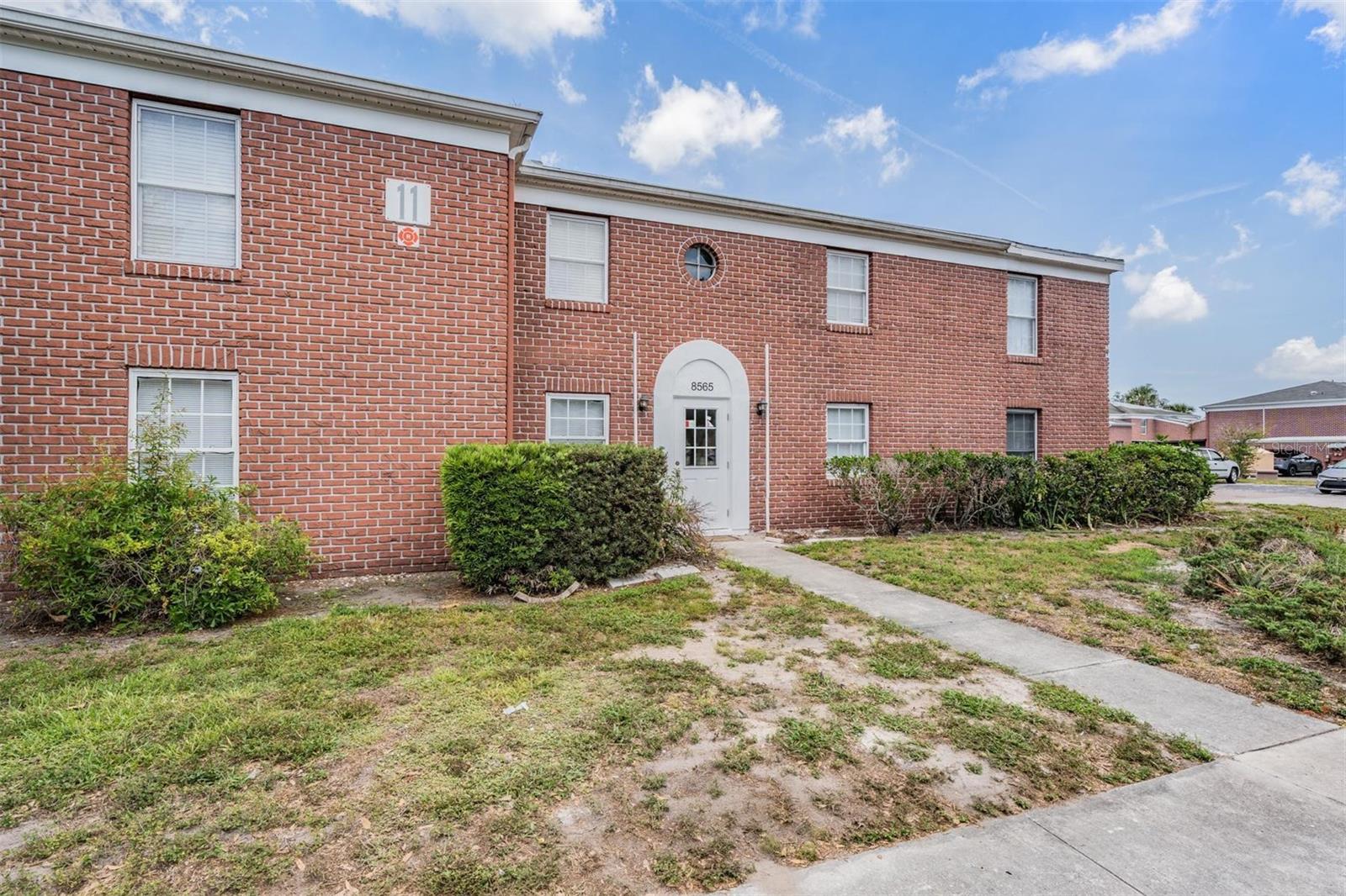Image 34 of 50 For 8565 12th Way N A