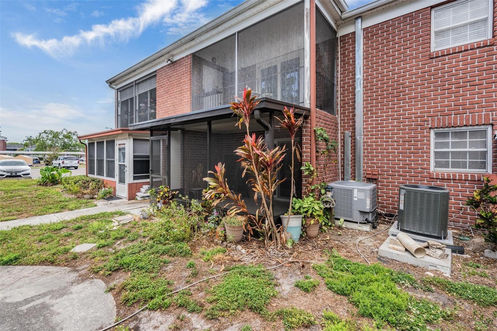 Image 46 of 50 For 8565 12th Way N A