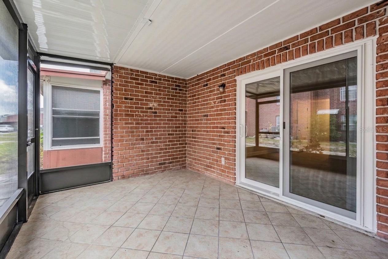Image 8 of 50 For 8565 12th Way N A