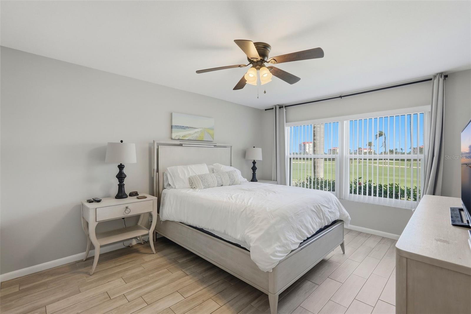 Image 15 of 37 For 6151 Bahia Del Mar Boulevard 123