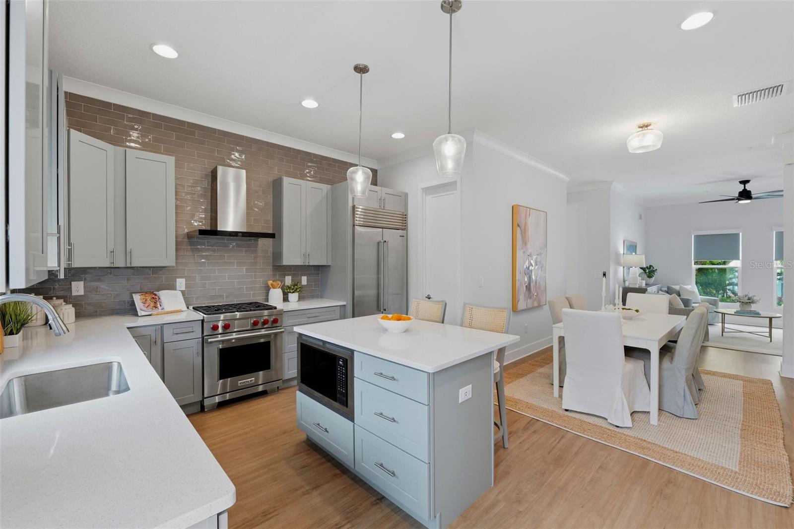 Image 12 of 43 For 946 Highland Avenue 16