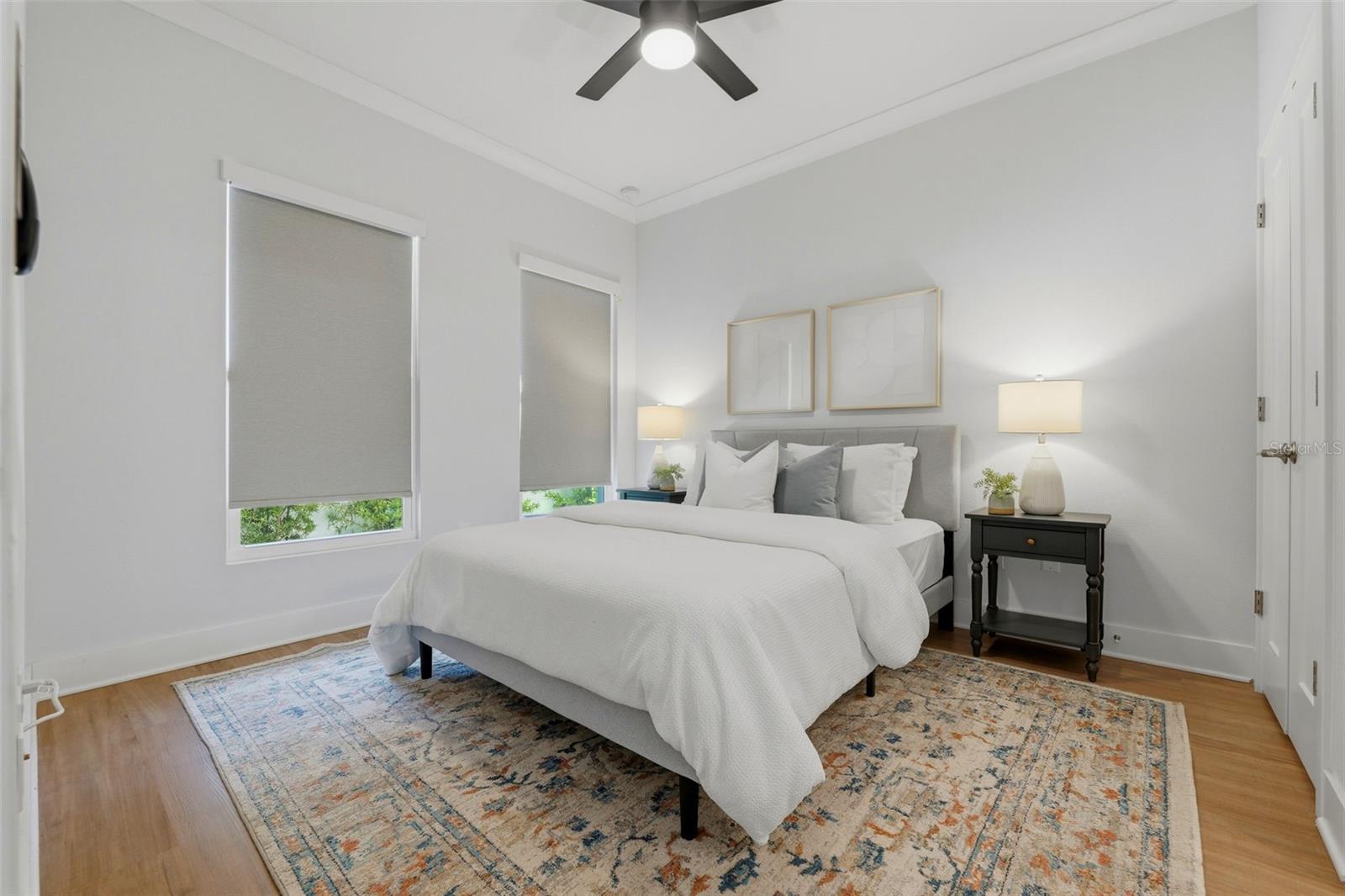 Image 23 of 43 For 946 Highland Avenue 16